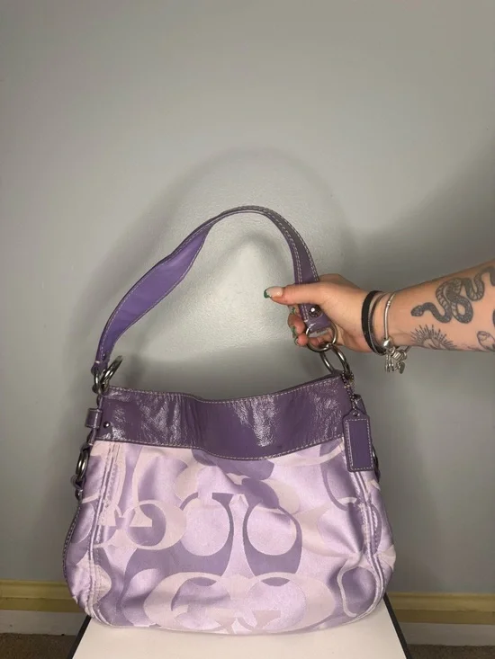 Coach Optic Signature Convertible Zoe Hobo Lilac Bag - Picture 3 of 7
